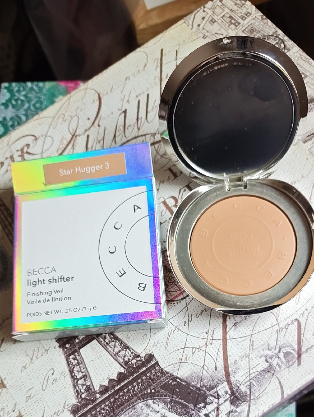 BECCA Light Shifter Finishing Veil